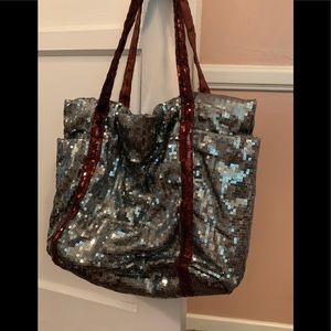 Sequence bag from Gap